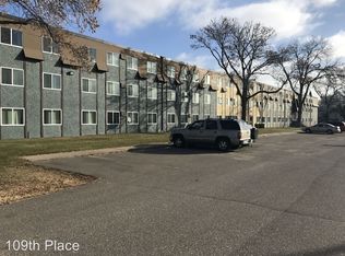 2402 109th Ave NW APT 210, Coon Rapids, MN 55433