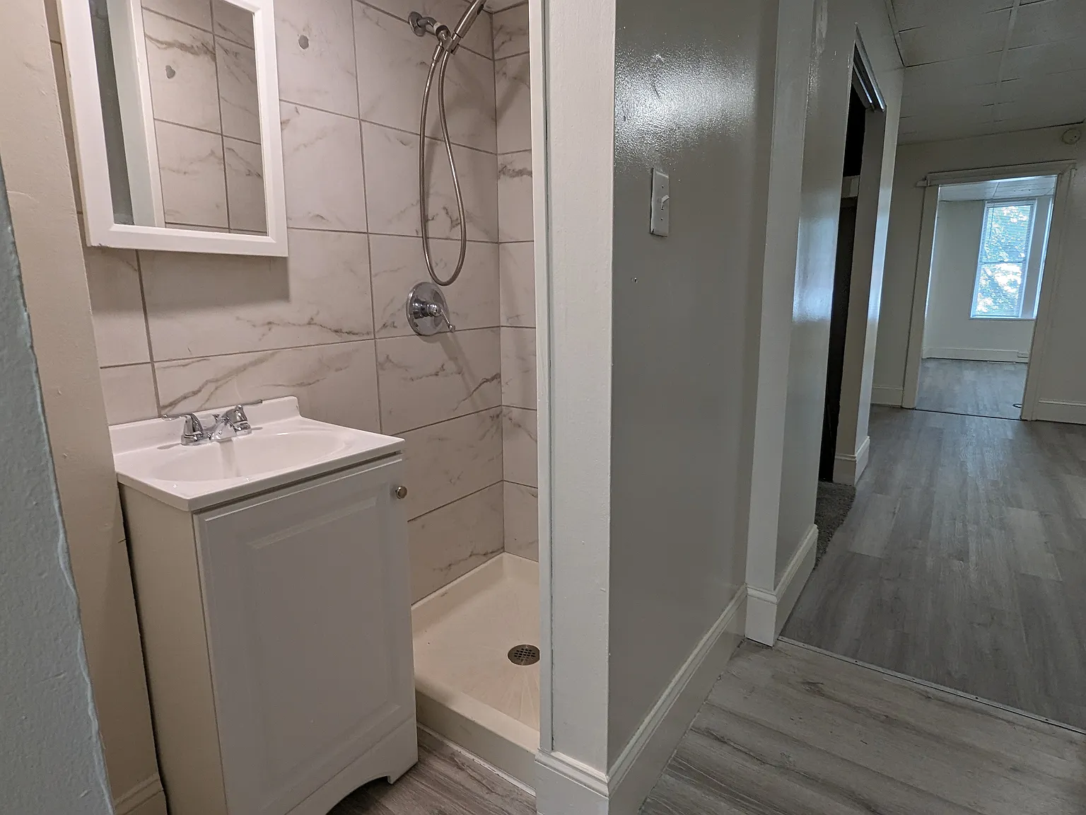 4215 Louisiana Ave — Photo 4