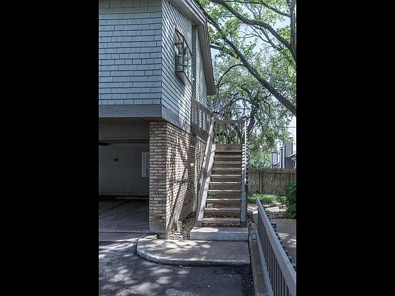 3rd image of 7122 Wood Hollow Dr APT 92
