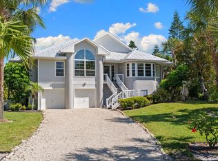 480 Las Tiendas Ln, Sanibel, FL 33957