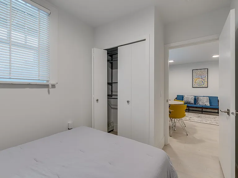 1425 Haro St #203 — Photo 19