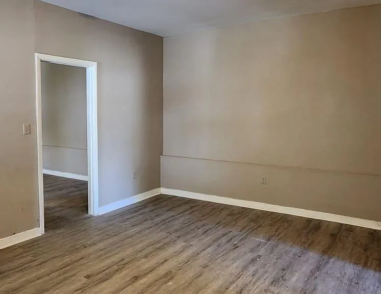 702 S 19th St #1L — Photo 3