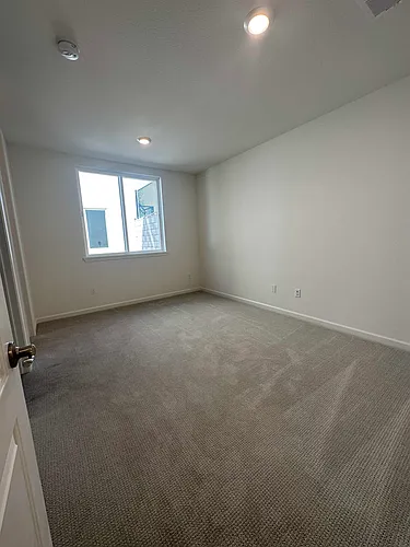 29699 Mission Blvd #1 Photo 1 29699 Mission Blvd #1 Photo 1