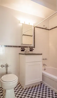 Rented by Bold New York | media 39