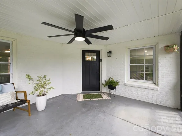 4879 Joe Powell Rd, Morganton, NC 28655