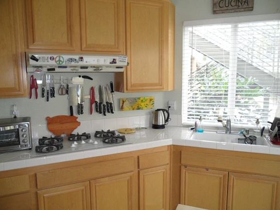 Modern Kitchen Gas range