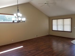 19004 168th Ave, Spring Lake, MI 49456