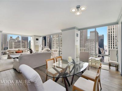 641 5th Ave #24H, New York, NY, 10022