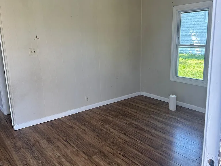 155 Fisher Ave — Photo 2