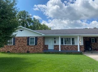 53 Williams St, Biggers, AR 72413