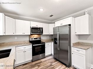 2154 Floyd Dr, Biloxi, MS 39531
