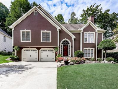 704 Walt Ln NE, Woodstock, GA, 30188