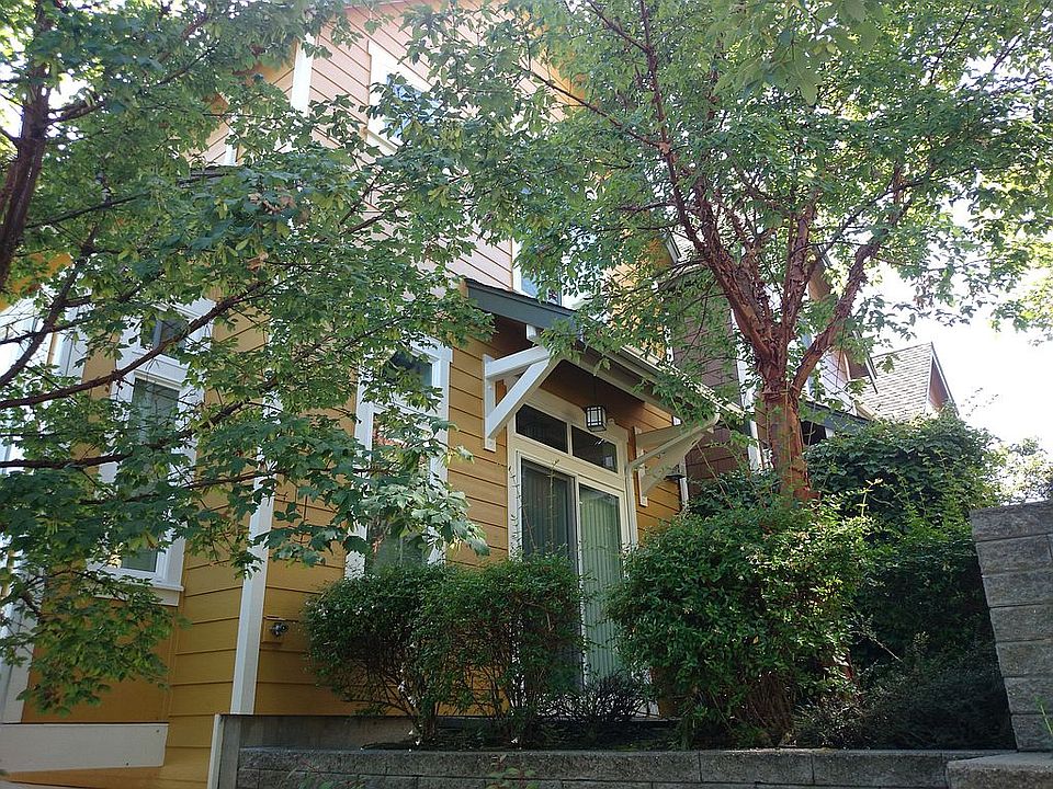 1st image of 6521B 25th Ave NE