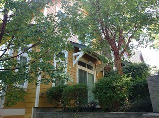 6521B 25th Ave NE, Seattle, WA 98115