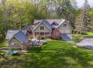 275 Gale Rd, Williamstown, MA 01267