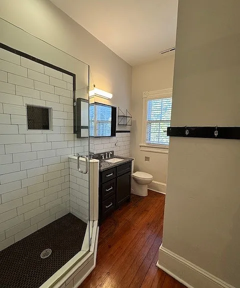 1136 Linden Ave #C — Photo 6