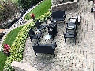 2541 Pebble Beach Dr, Oakland, MI 48363