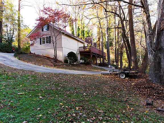 5th image of 636 NE Crudup Dr