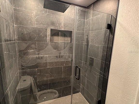 4th image of 2548 LANGDON AVENUE S