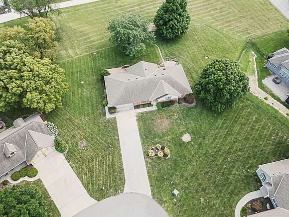 2nd image of 12505 Pine Valley Dr