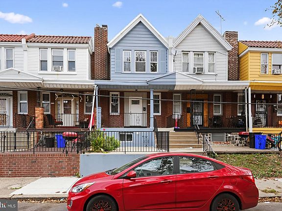 4th image of 539 E Carver St
