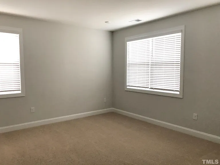 5416 Wallace Martin Way — Photo 5