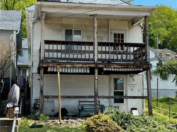 727 Delaware Ave, Glassport, PA 15045