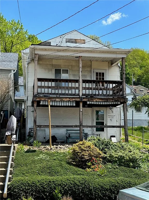 727 Delaware Ave photo 1