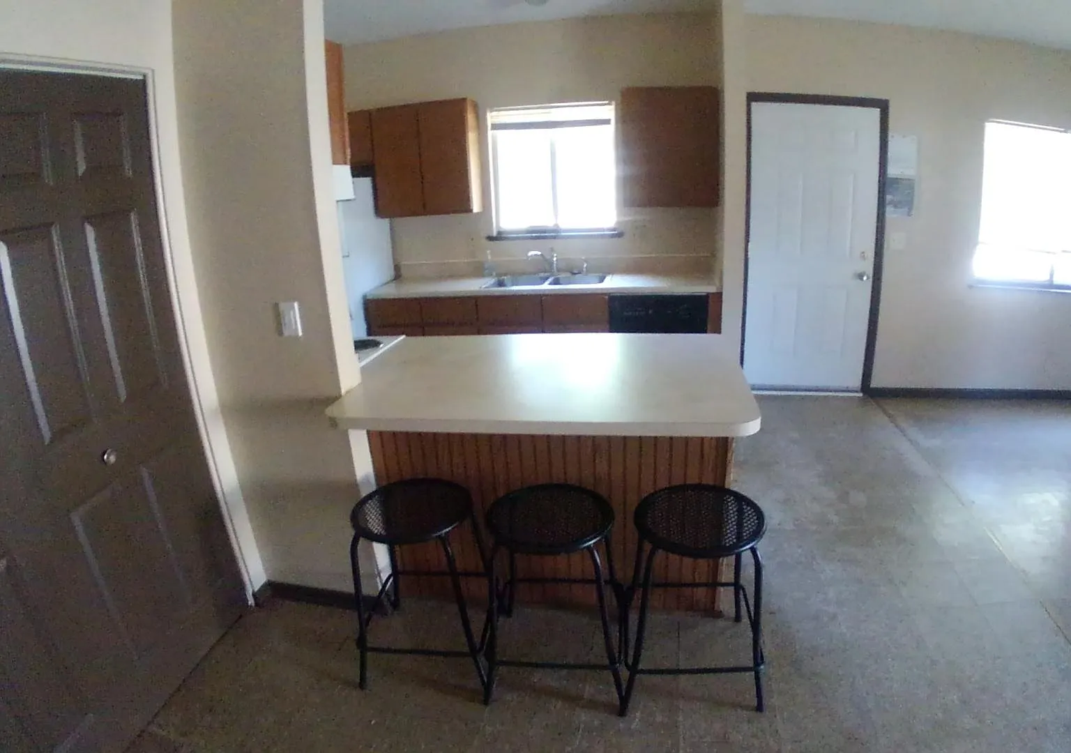 4 bed, 1560 sqft, $2,750 — Photo 4