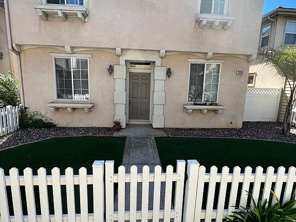 2nd image of 2324 S Nightshade Ln