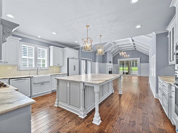 5th image of 20 Legacy Oaks Pl SE
