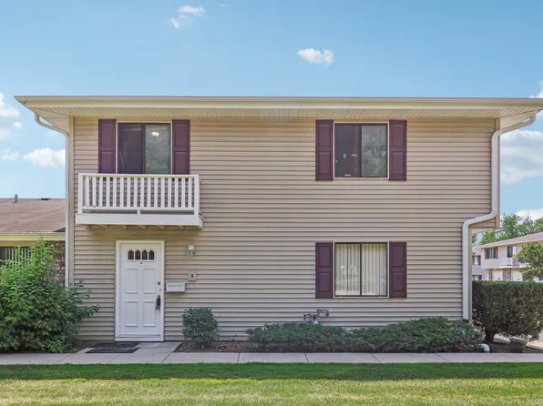 1 Dennis Ct #1, Schaumburg, IL 60193