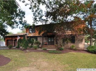 98 Ottawa Rd S, Marlboro, NJ 07746