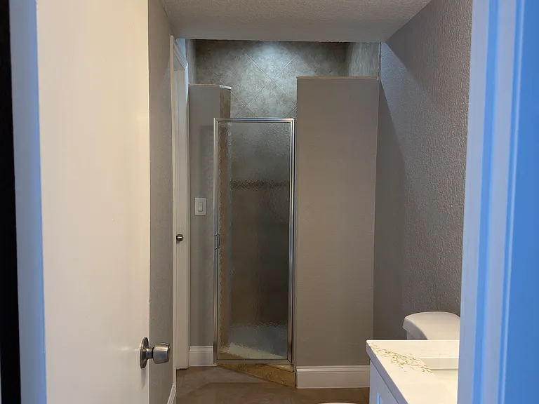 8443 N Grady Ave — Photo 10