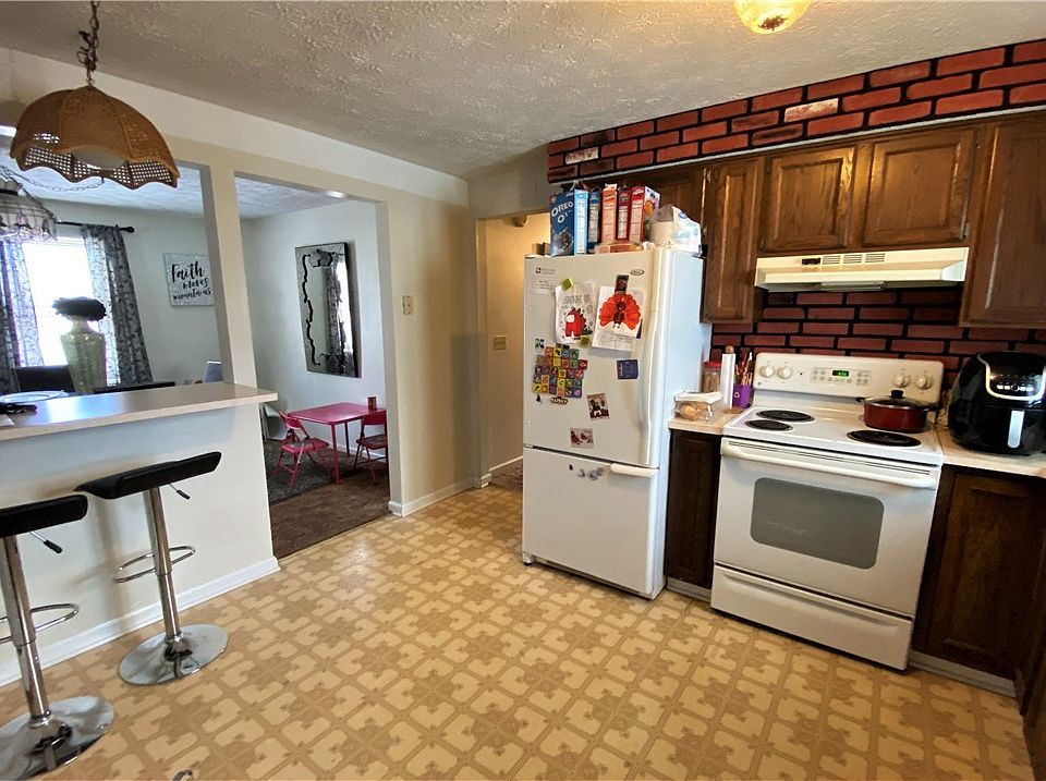 72 Westwood Dr Rochester NY Zillow