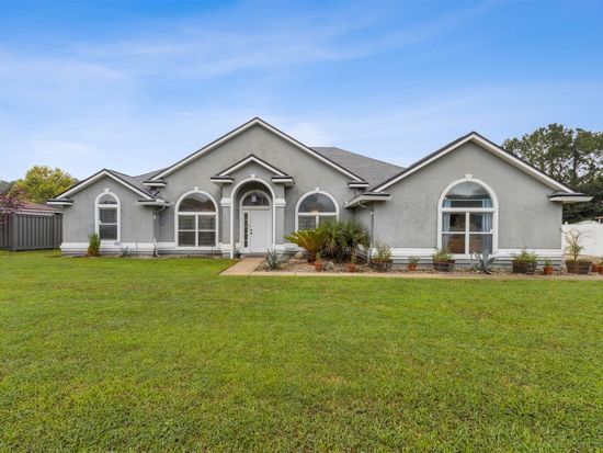 86867 Worthington Dr, Yulee, FL 32097