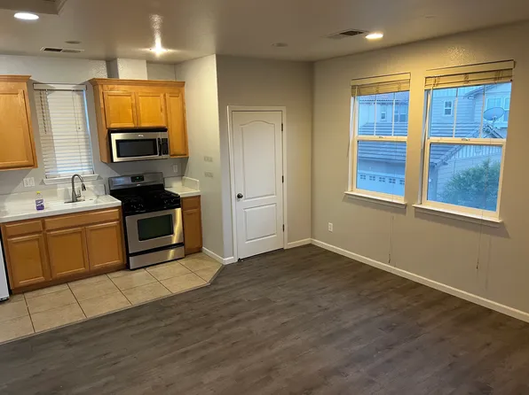 372 W Erics Way, Tracy, CA 95391