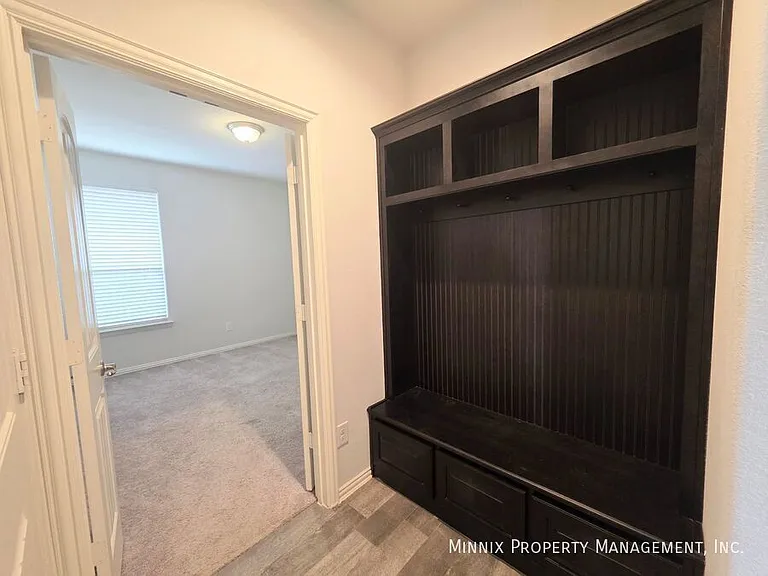 1219 Pavilion Pkwy — Photo 17