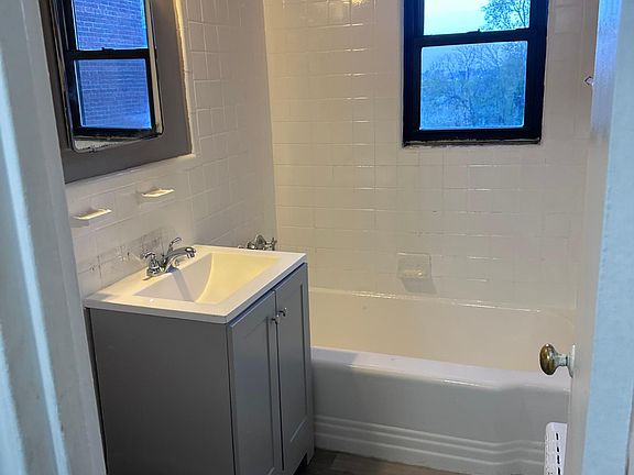 2nd image of 425 Mount Prospect Ave APT 407