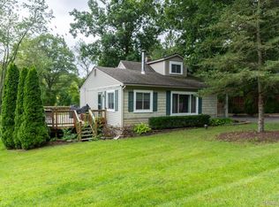 4080 England Beach Rd, White Lake, MI 48383