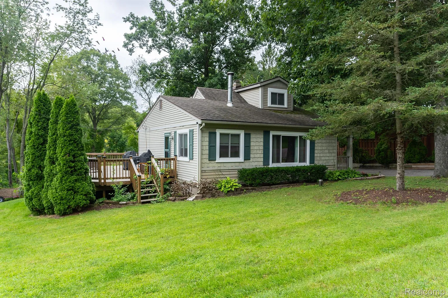 4080 England Beach Rd photo 1