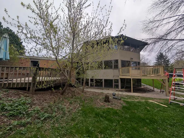 4400 W Pine St, Appleton, WI 54914