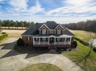 151 Gleneagles Rd, Campobello, SC 29322
