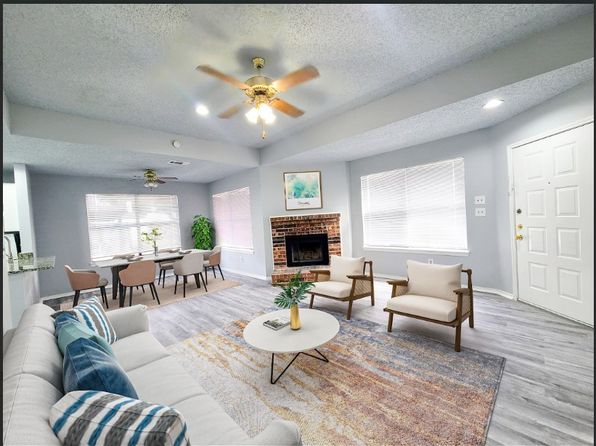 302 W Warrior Trl, Grand Prairie, TX 75052