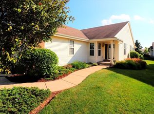 437 Clover St, Elkhorn, WI 53121