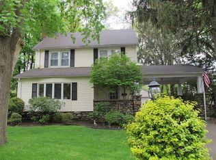 618 Wall St, Ridgewood, NJ 07450