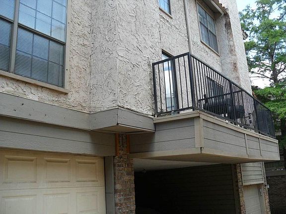 2nd image of 6030 Stoneybrook Dr