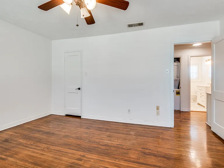 6465 Bordeaux Ave #6465 — Photo 23