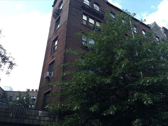 2nd image of 42-20 Kissena Blvd #F-10
