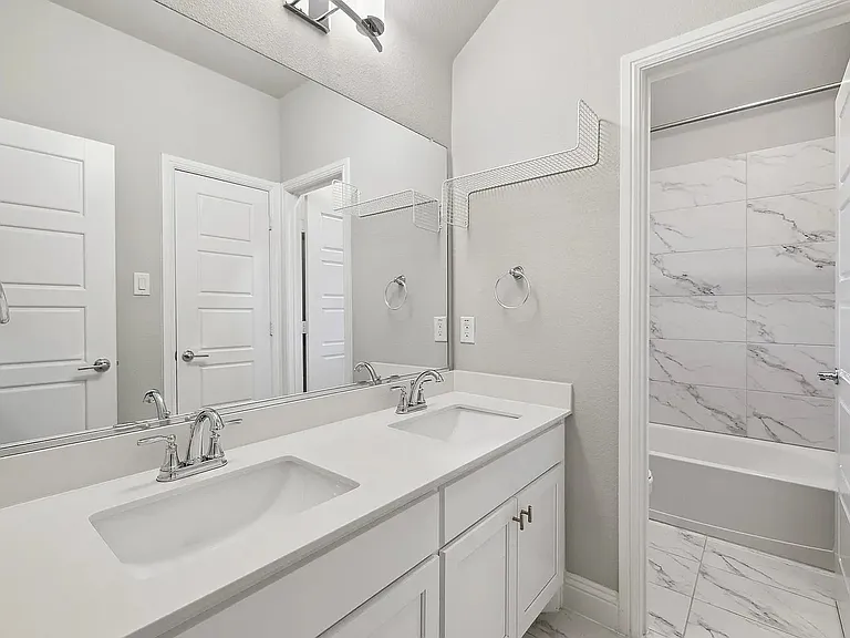 13313 Rembrandt Dr — Photo 29